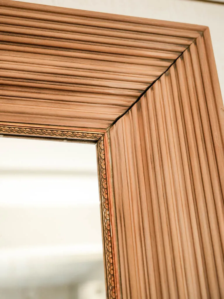 1940s Vintage Mahogany Mirror w/ Reeded Wooden Frame 39¾" x 33½"