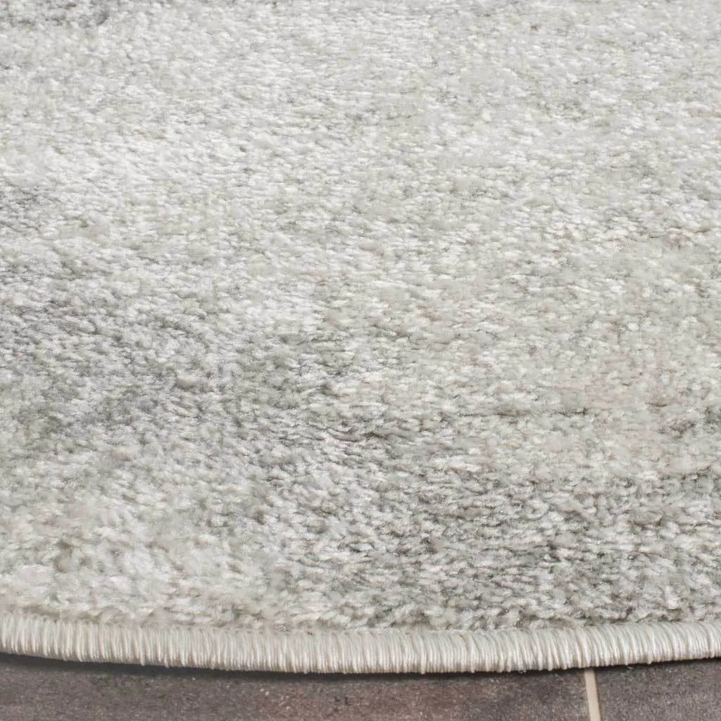 Adirondack Diamond Ivory/Silver Round Rug