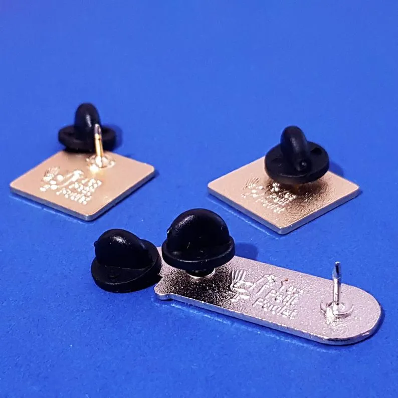 Aromantic - Argon | Enamel Badge