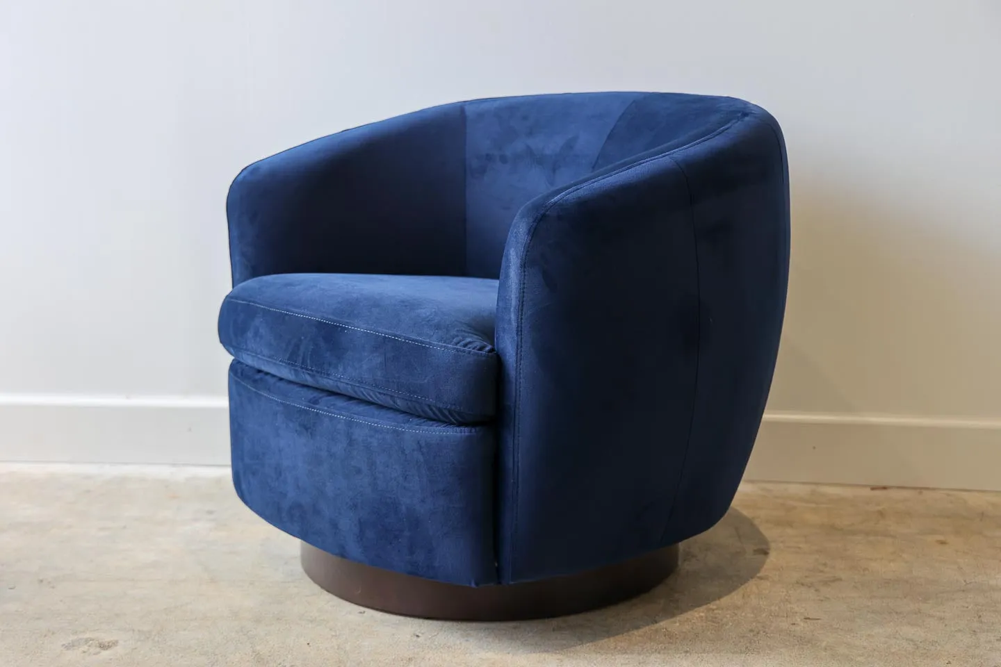 Cecelia Blue Velvet Swivel Chair