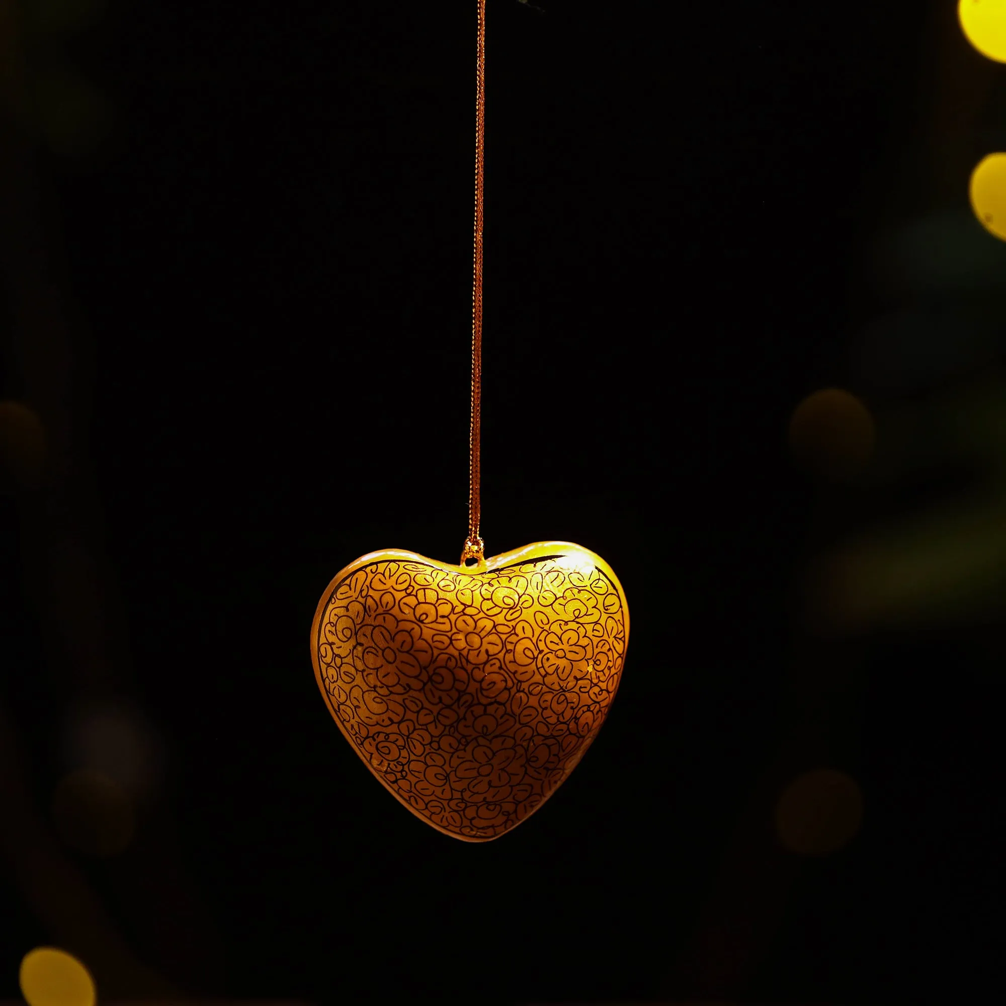 Heart - Kashmir Handpainted Christmas Decor Ornament 59