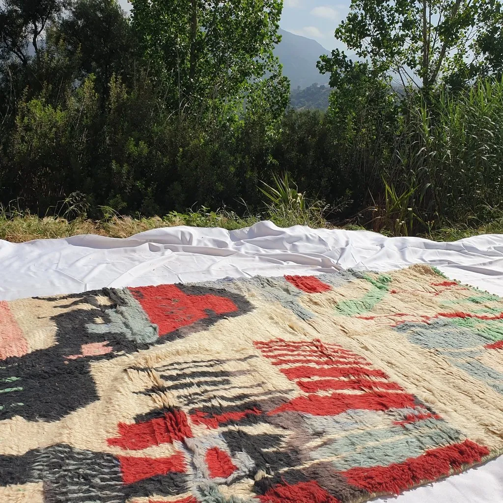 KOUJA | 8x5 Ft | 2,50x1,50 m | Moroccan Colorful Rug | 100% wool handmade