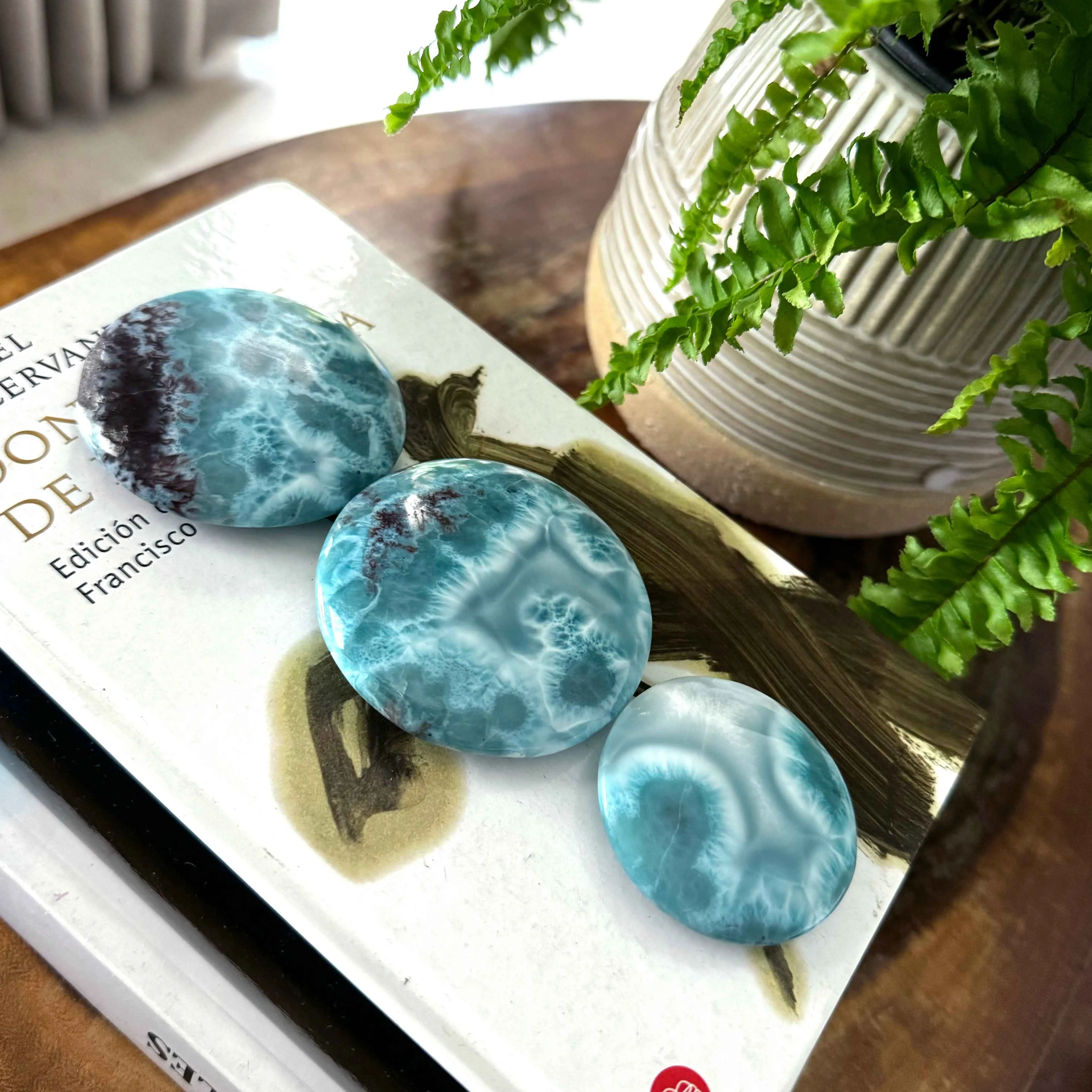 Paperweight Stone Faye