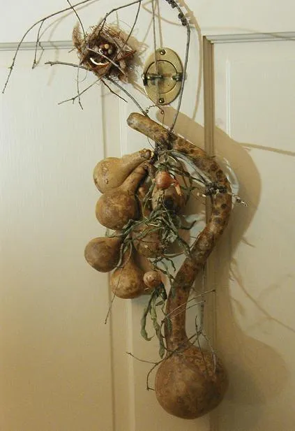 Primitive Gourd Door Hanging String Bean Garland Tree Branch Birds Nest Unique