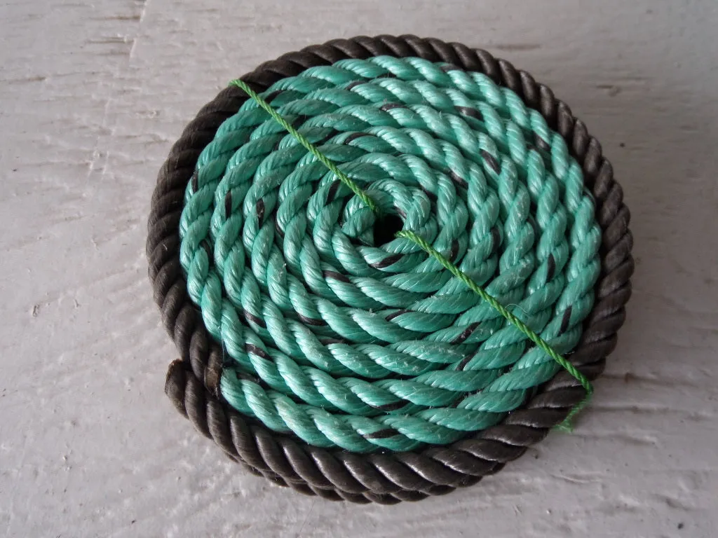 Set of 4 Coasters / Two Colors