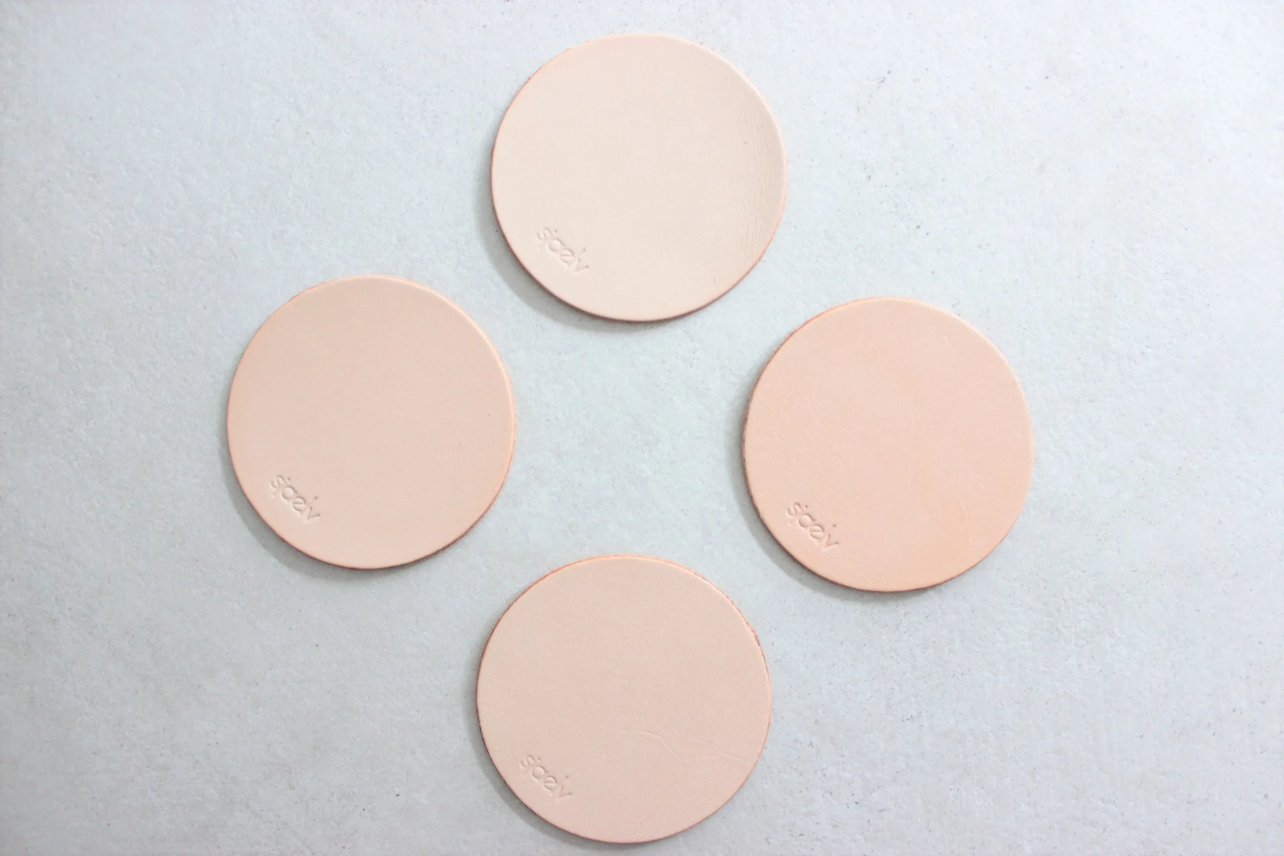 Set of coasters nude