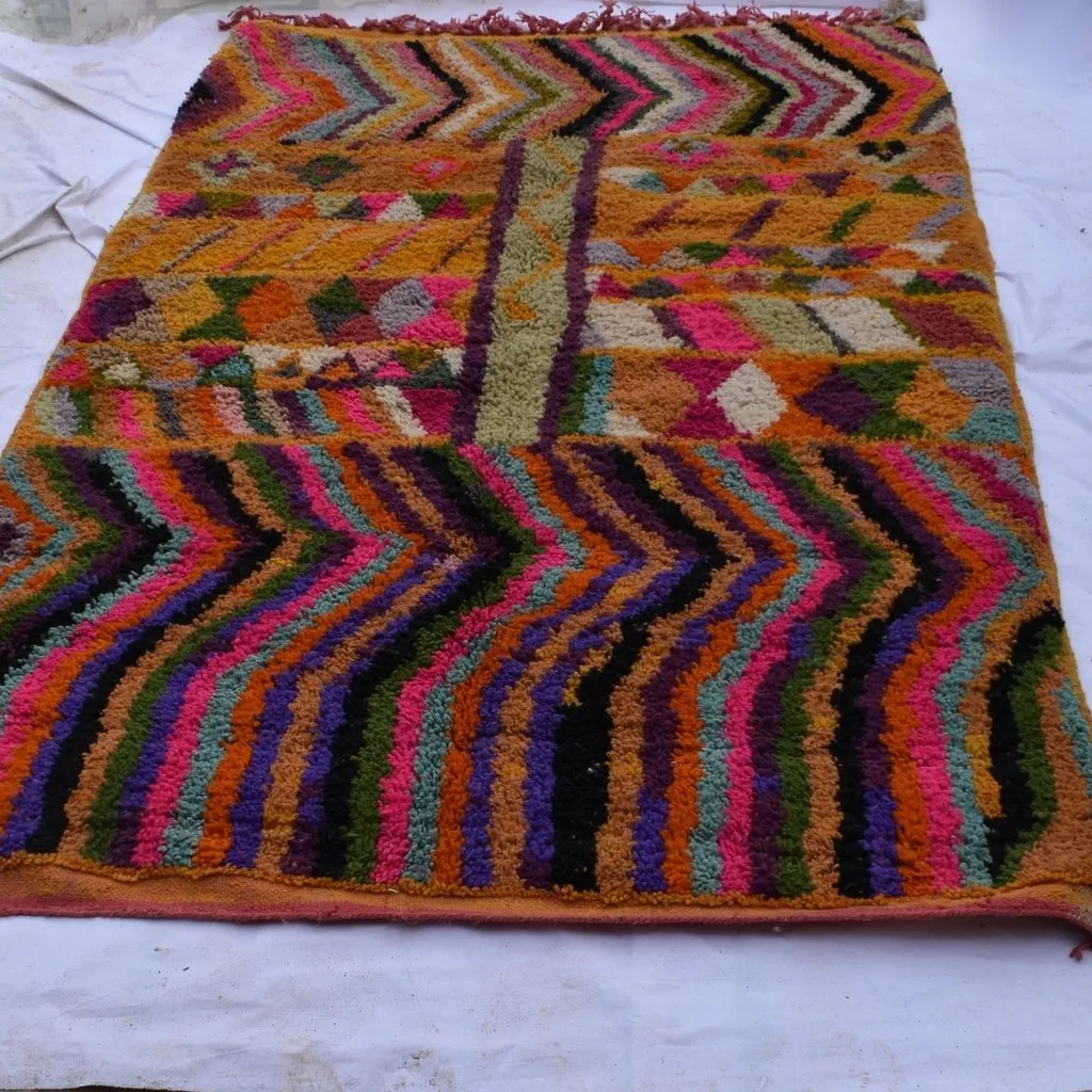 TAFROUD | 8x5 Ft | 247x153 cm | Moroccan Colorful Rug | 100% wool handmade