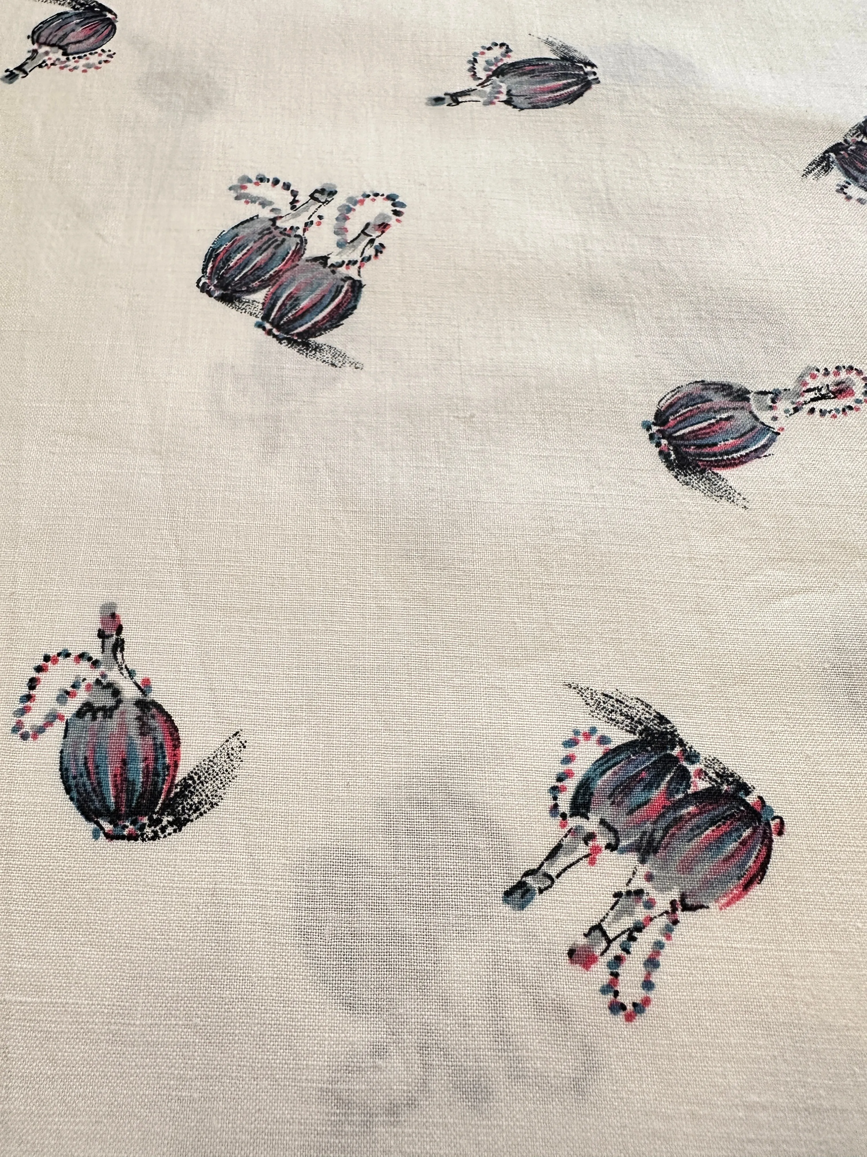 Vintage Fabric 1960s 70s White Cotton w/ Italian Fiasco Bottles w/ Straw Baskets 86cm Wide