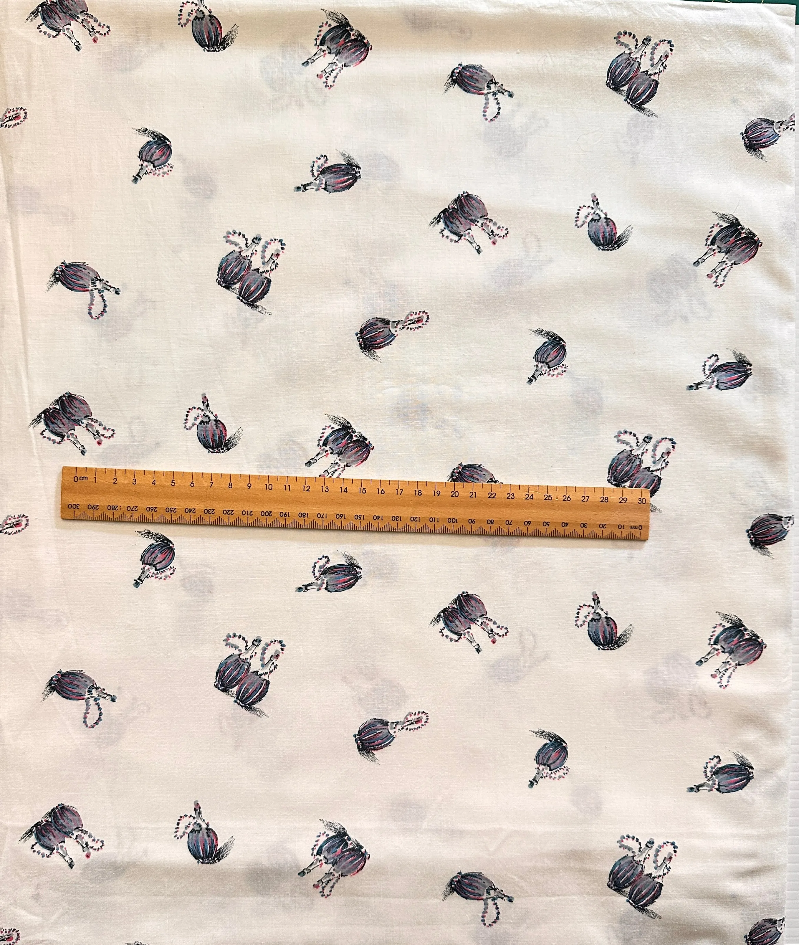 Vintage Fabric 1960s 70s White Cotton w/ Italian Fiasco Bottles w/ Straw Baskets 86cm Wide
